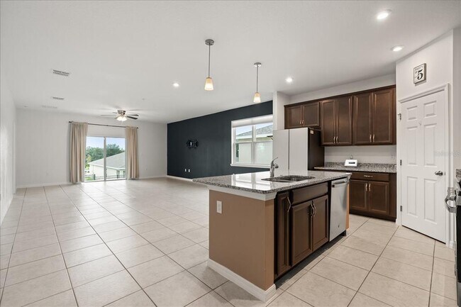 Building Photo - 8954 Crowned Eagle Dr