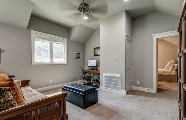 Building Photo - LUXURY ALAMO HEIGHTS 4-BEDROOM BY DABNEY HOMES
