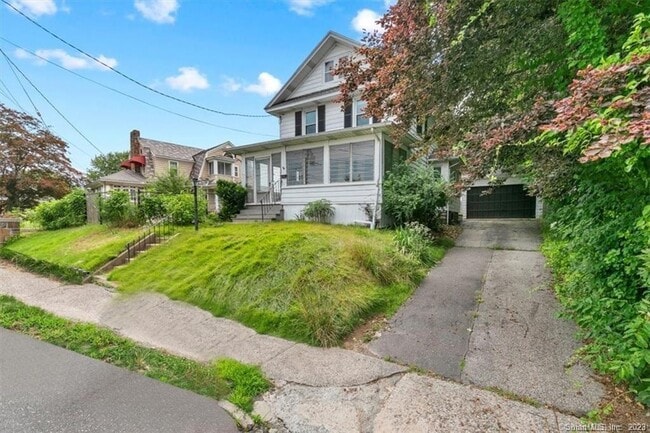 Building Photo - 44 Culver St