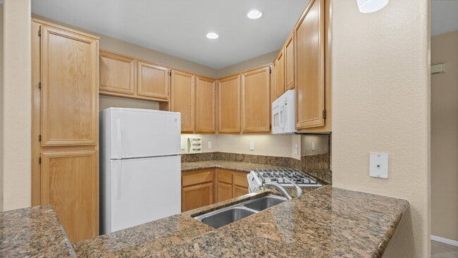 Building Photo - 4106 Arroyo Way