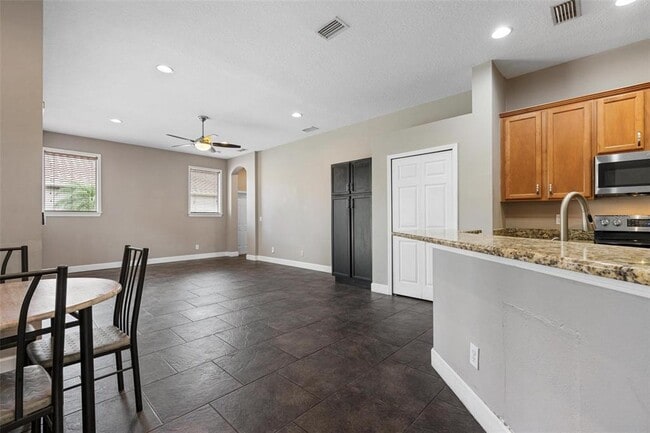 Building Photo - 6105 47th St E