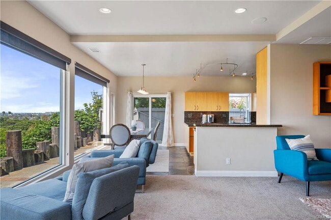 Building Photo - 5225 Bindewald Rd