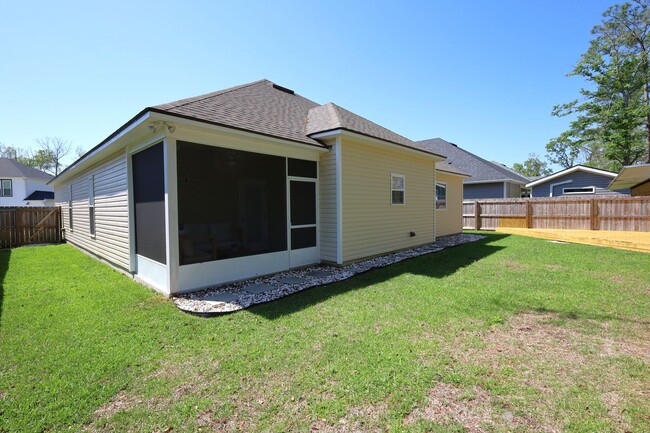 Building Photo - 3916 Betty's Pl
