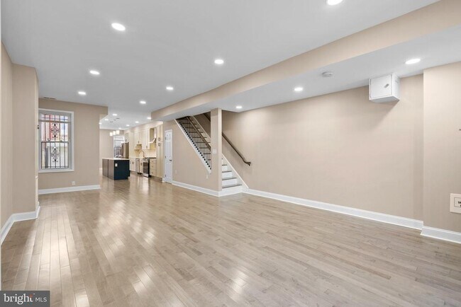 Building Photo - 1641 4th St NW