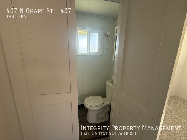 Building Photo - 437 N Grape St