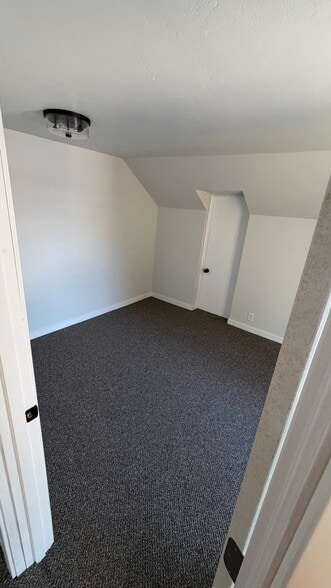 Building Photo - 51 W 14th St