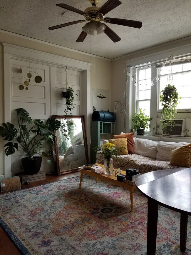 Building Photo - 225 N Arthur Ashe Blvd