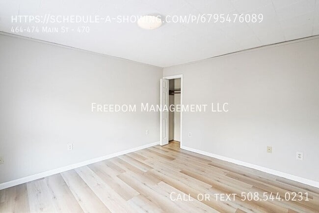 Building Photo - 464-474 Main St-470