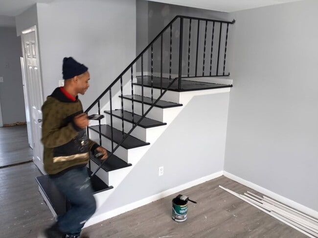 Building Photo - 542 Barnett Rd