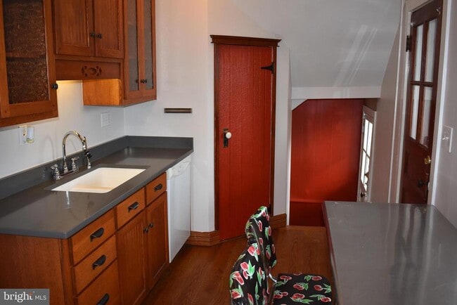 Building Photo - 5619 Jefferson Pike