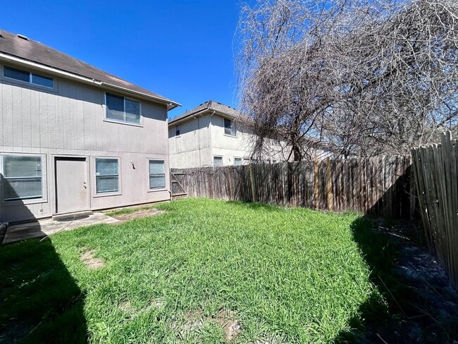 Building Photo - 9703 Nightjar Dr