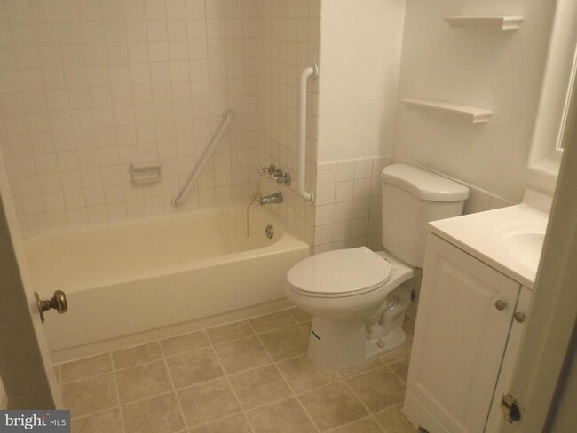 Building Photo - 8519 Forrester Blvd