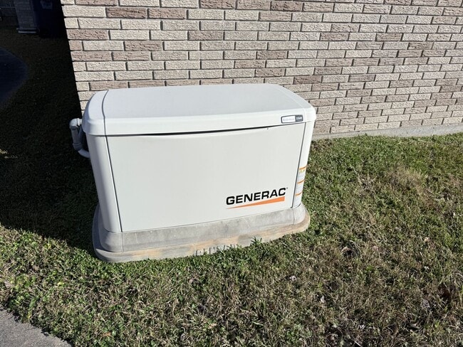 Building Photo - Home for Rent