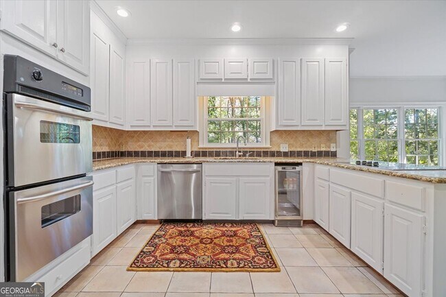 Building Photo - 80 Cliffcreek Trce NE