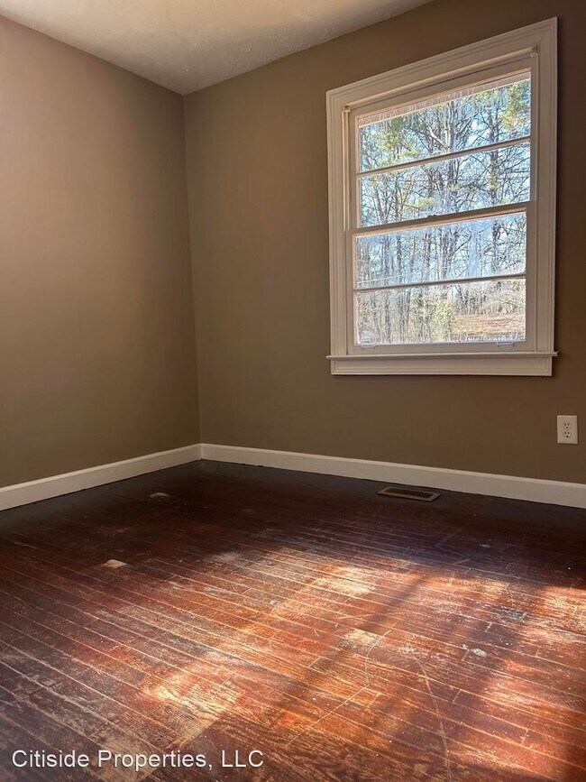 Building Photo - 3 br, 1.5 bath House - 871 Harwell Rd NW