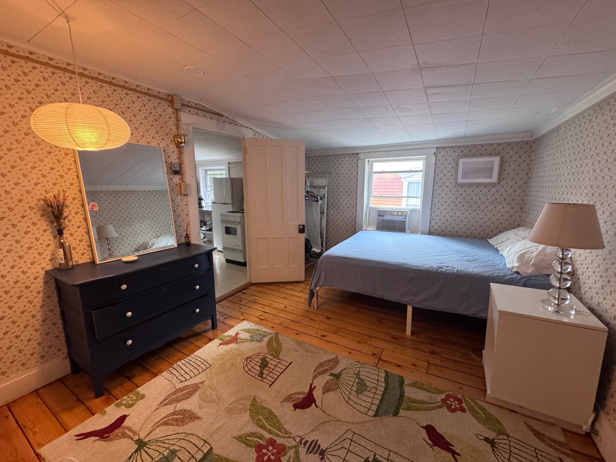 Bedroom - 38 Broad St