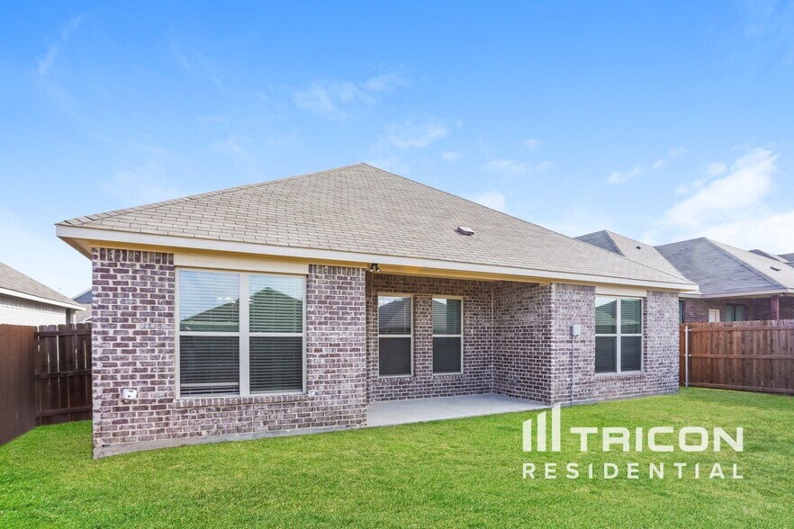 Building Photo - 10336 Ft Teran Trl
