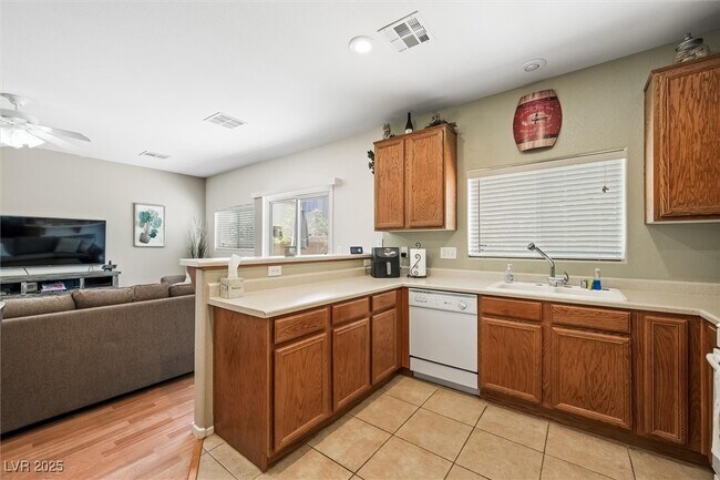 Building Photo - 10389 Calypso Cave St