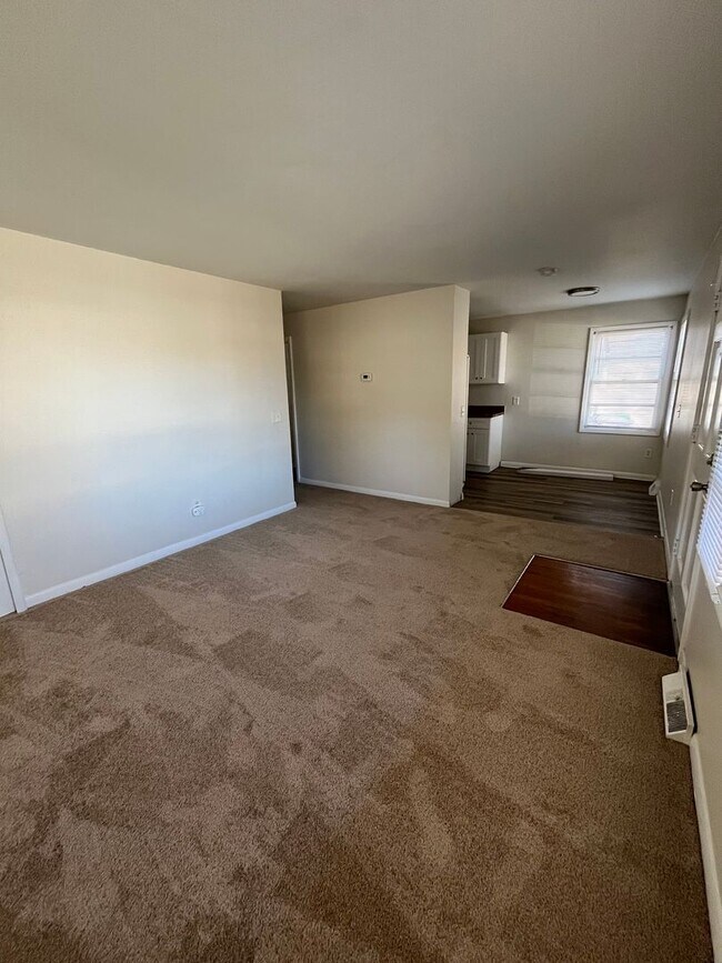 Building Photo - Beautiful 3 bedroom,1 Bath in Brockett Farm in High Point