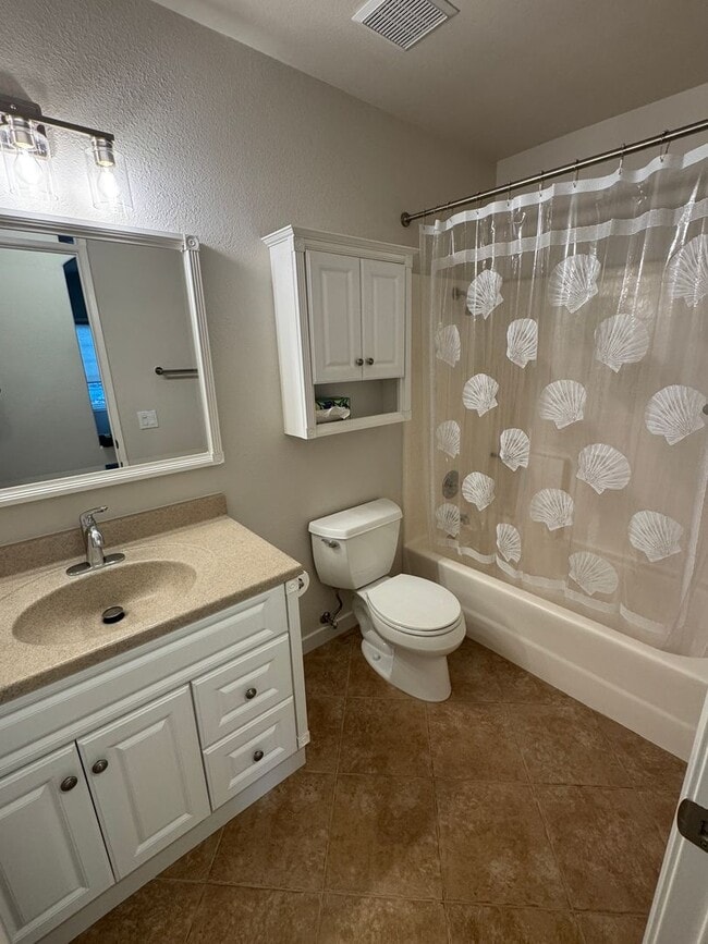 Building Photo - 2 Bedroom Ranch Style Home in RANCHO SAN DIEGO