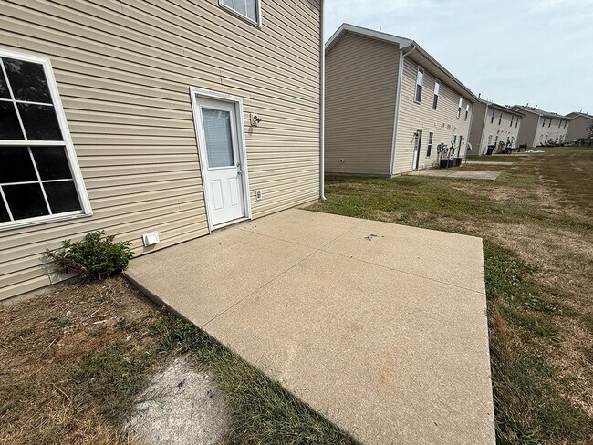 Building Photo - 1512-1514 Citadel Dr.