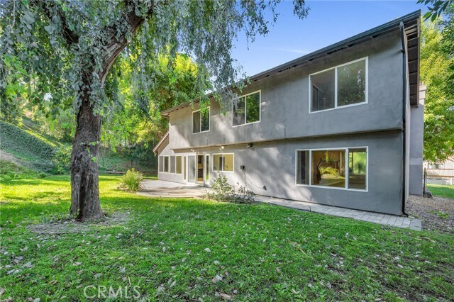 Building Photo - 4642 Poe Ave