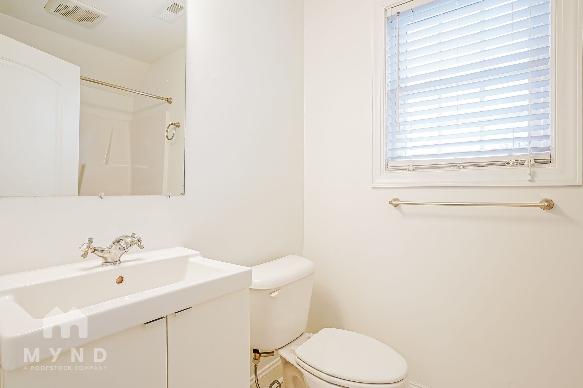 Building Photo - 211 Idlewild Ave