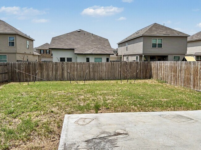 Building Photo - 9407 Somers Bend