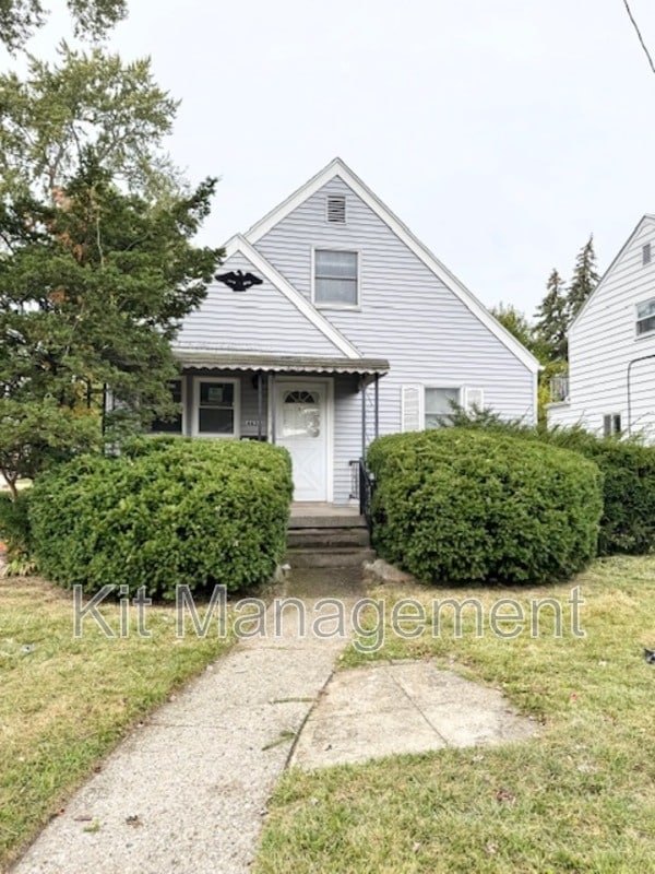 Primary Photo - 4631 Burnham Ave