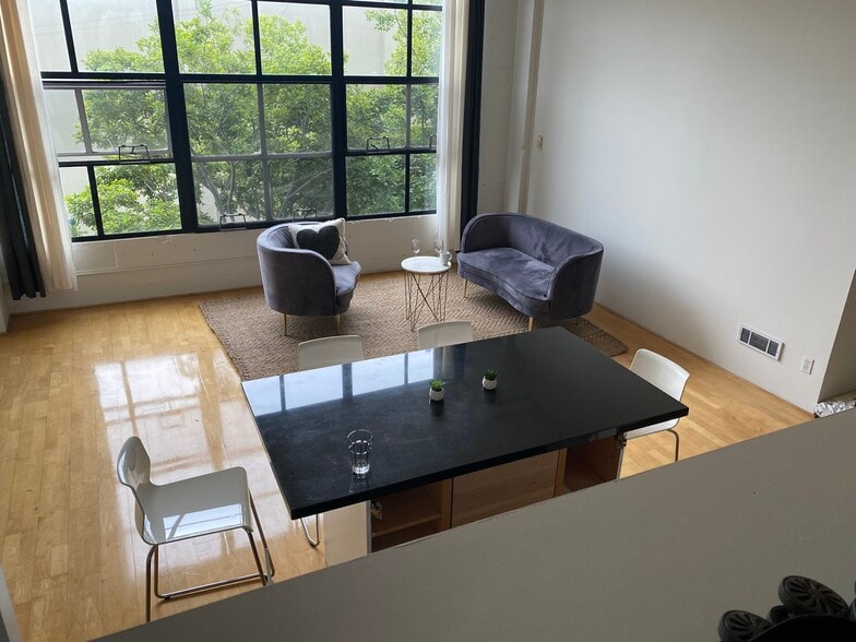 Building Photo - 1500 Park Ave