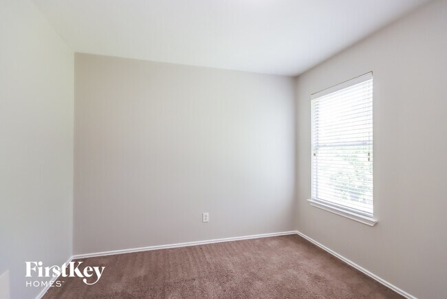 Building Photo - 17322 Wigeon Way Dr