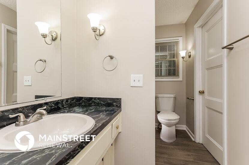 Building Photo - 196 Tupper Dr