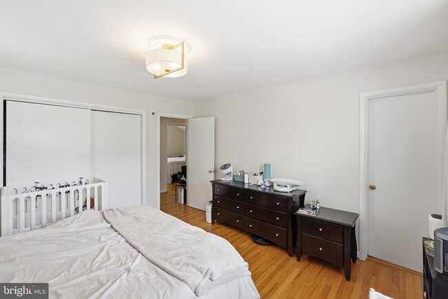 Building Photo - 11317 College View Dr