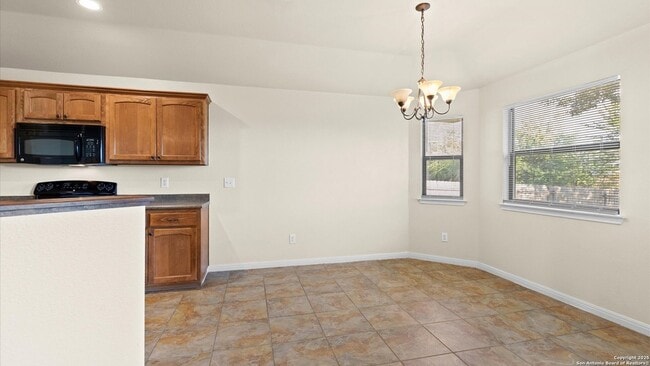 Building Photo - 1123 Blazewood Dr