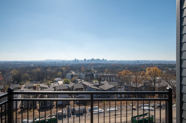 Building Photo - 2900 Edwin Wy