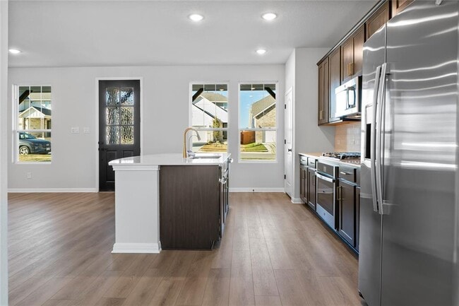 Building Photo - 117 Kiowa Bnd