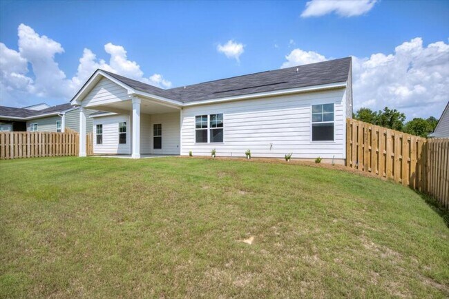 Building Photo - 814 Sweet Grass Cir