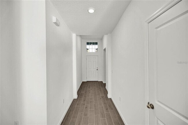 Building Photo - 4425 NW 14th Lp