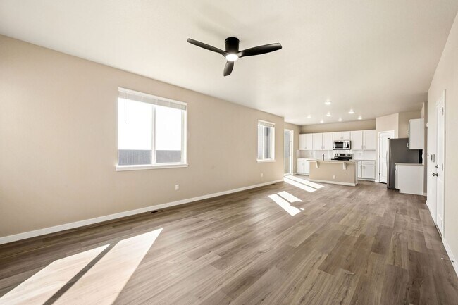 Building Photo - New 3-Bed, 2.5-Bath House with 2-Car Garage in Johnstown Farms