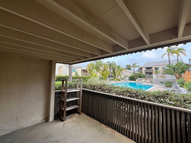 Building Photo - Charming 1 Bedroom 1 Bathroom In La Jolla ...