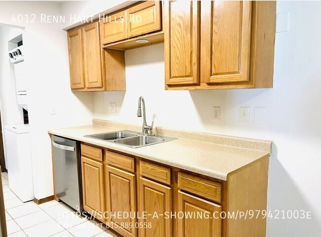 Building Photo - 4012 Renn Hart Hills Rd