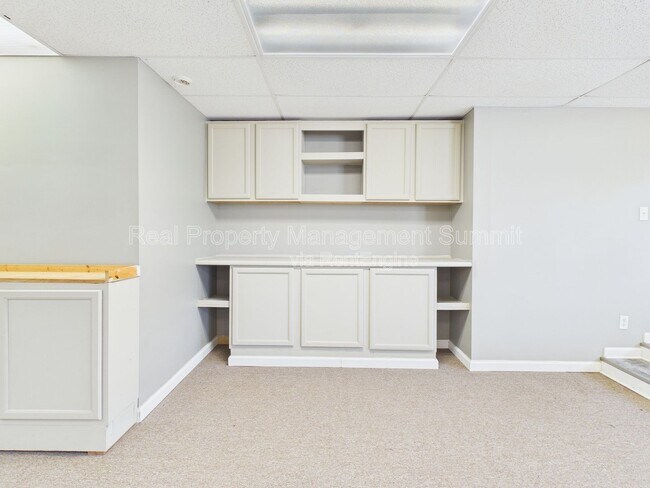 Building Photo - 2501 N Augusta St