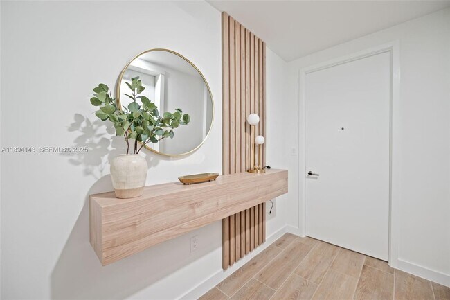 Building Photo - 900 N Ocean Blvd