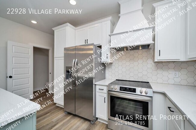 Building Photo - 22928 Village Pkwy
