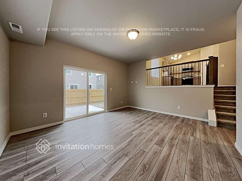 Building Photo - 10567 Kalama Dr