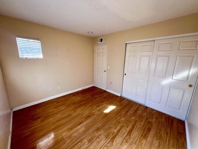 Building Photo - Wonderful 4 bedroom Temecula home for LEASE!