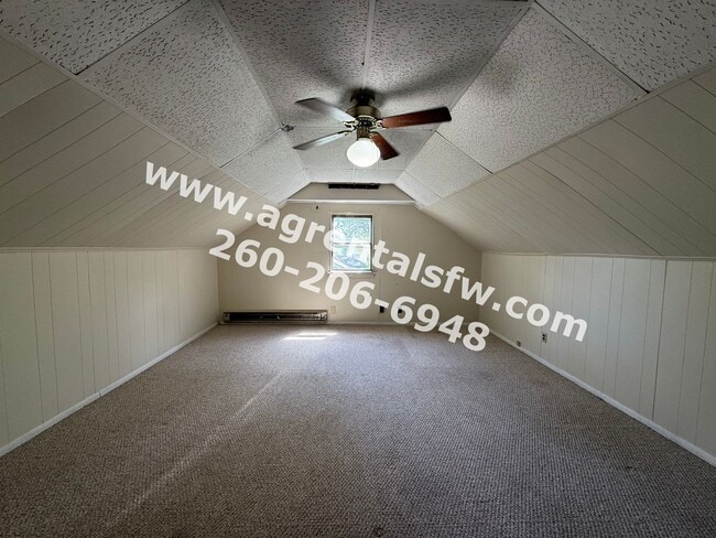 Building Photo - 3 Bedroom House