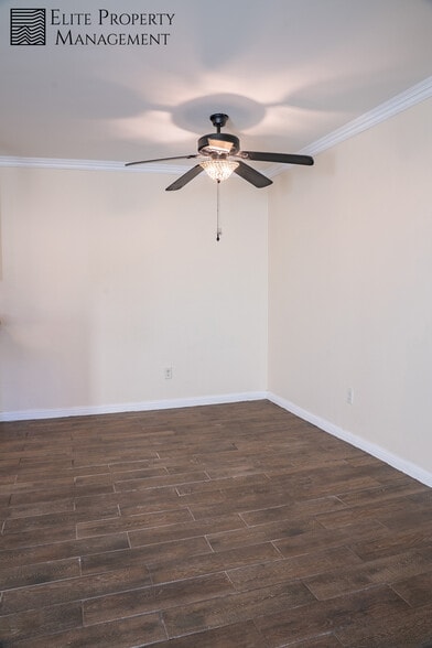Building Photo - 15220 Ocaso Ave