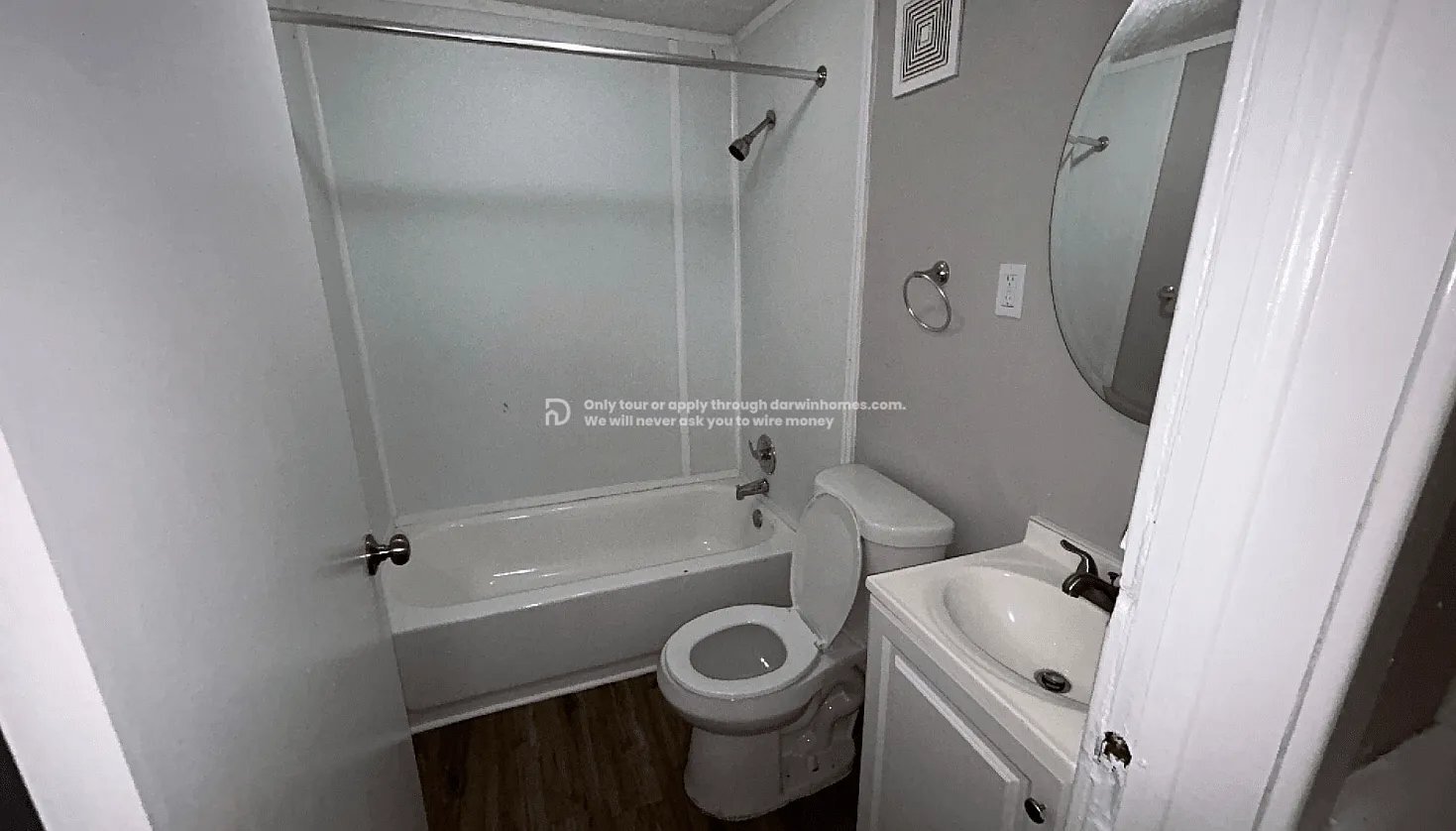 Building Photo - 624 Dresden Ave