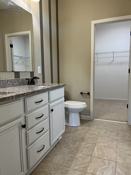 Building Photo - 105 E Neel Ranch Rd